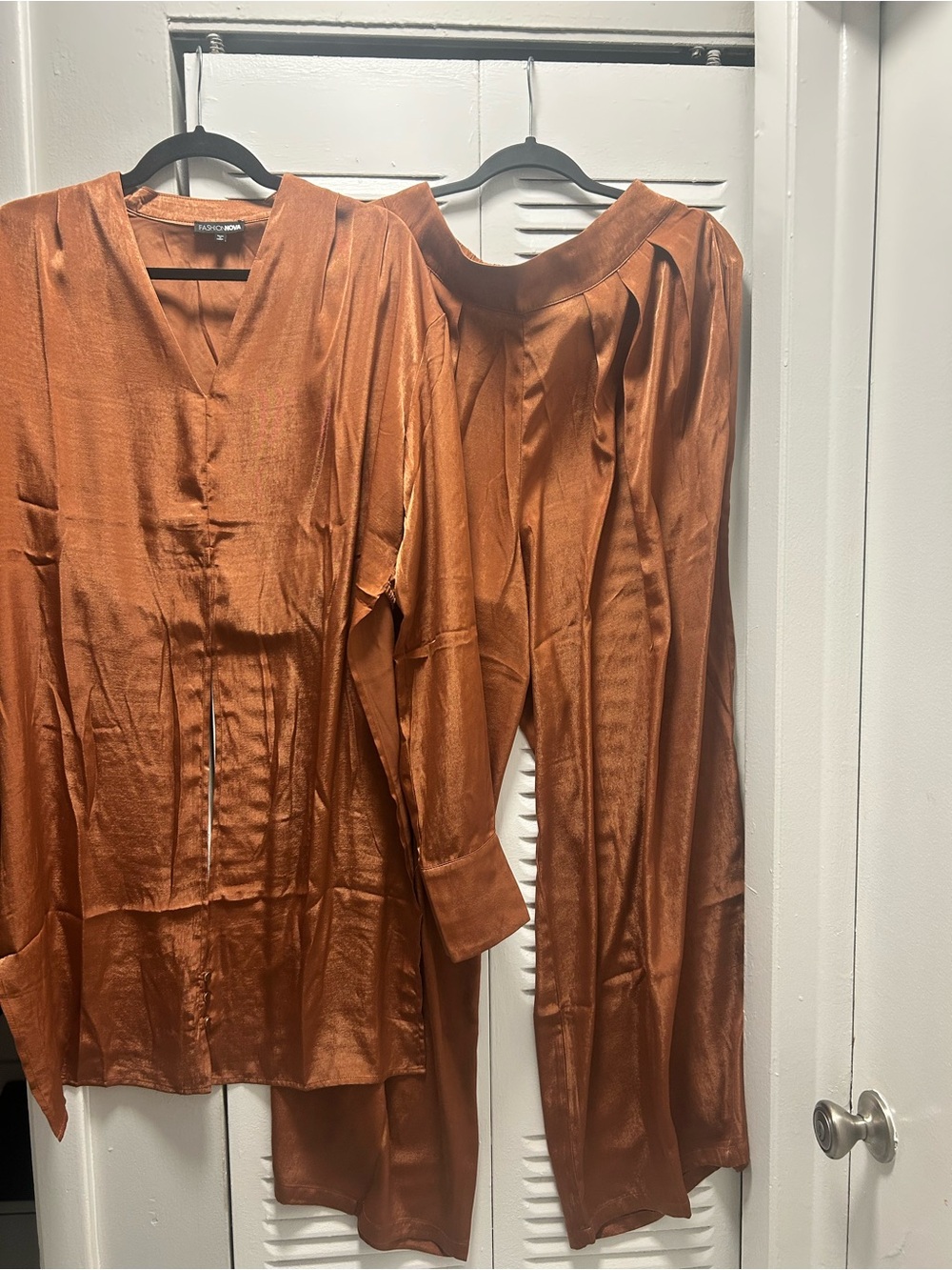 Fashion Nova Men's Rust Satin Button-Down Shirt Set